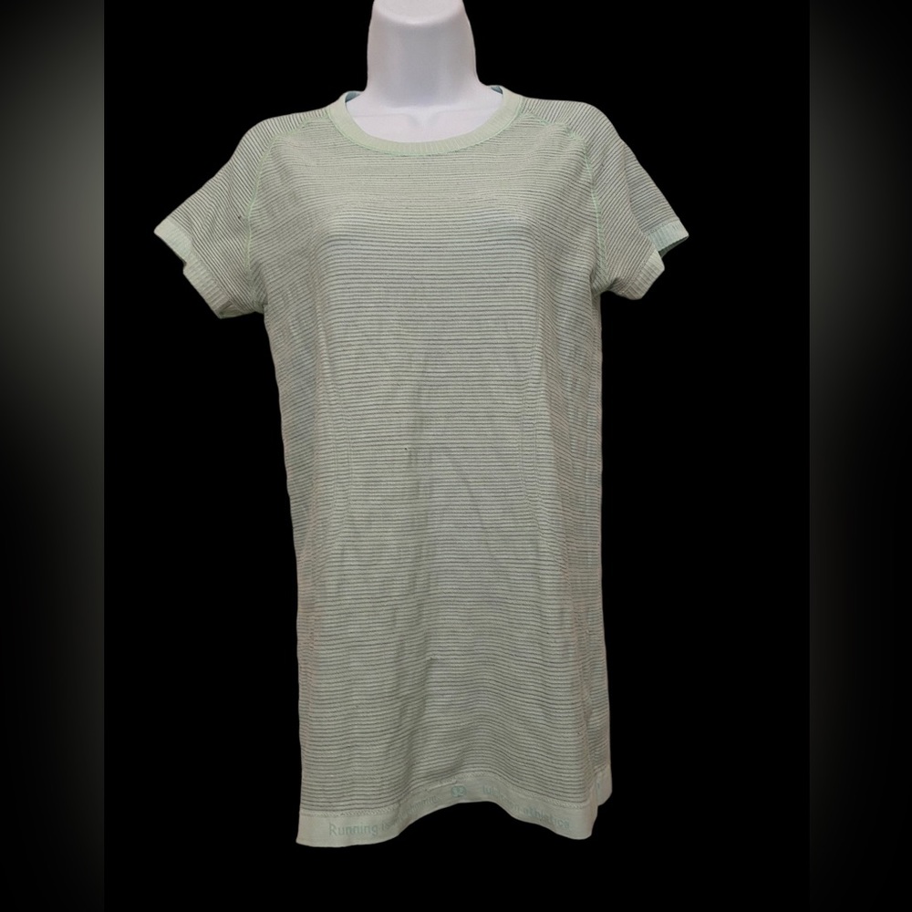 Mint green Lululemon top. Size 8